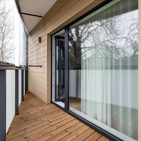 Parkside Lux - 2 Bedrooms Apartment, New Apartman