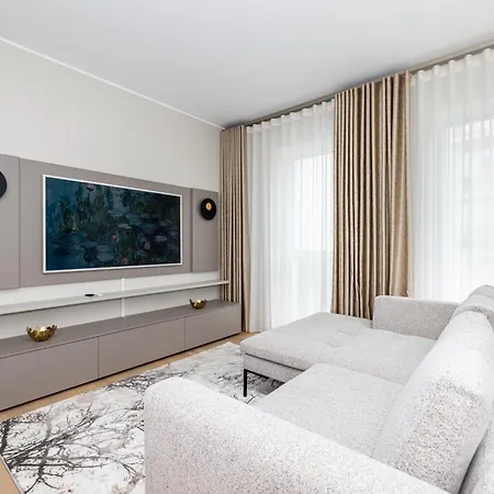 Parkside Lux - 2 Bedrooms Apartment, New