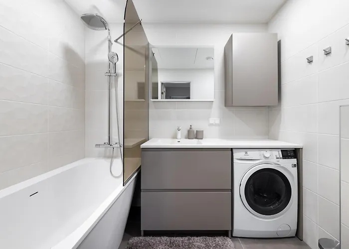 Parkside Lux - 2 Bedrooms Apartment, New Tallin