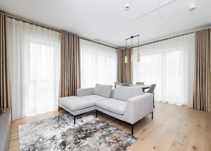 Parkside Lux - 2 Bedrooms Apartment, New Apartament