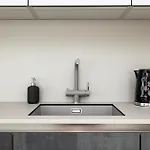 Parkside Lux - 2 Bedrooms Apartment, New Apartamento