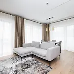 Parkside Lux - 2 Bedrooms Apartment, New Apartamento