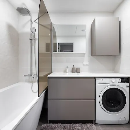 Parkside Lux - 2 Bedrooms Apartment, New Tallin